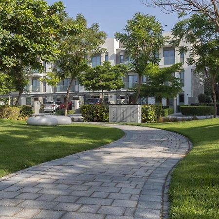 Stay By Latinem Luxury 1Br Holiday Home Cv A207 Near Burj Khalifa ドバイ エクステリア 写真