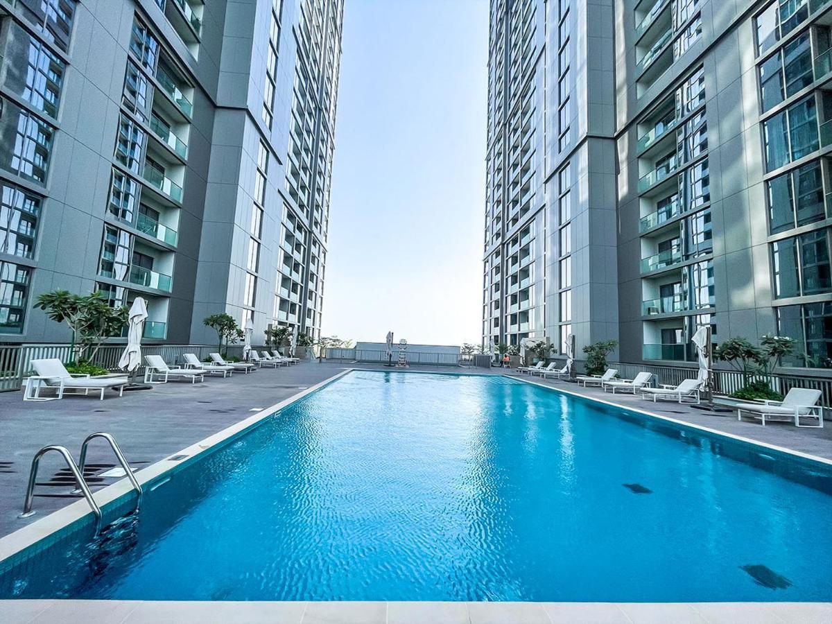 Stay By Latinem Luxury 1Br Holiday Home Cv A207 Near Burj Khalifa ドバイ エクステリア 写真