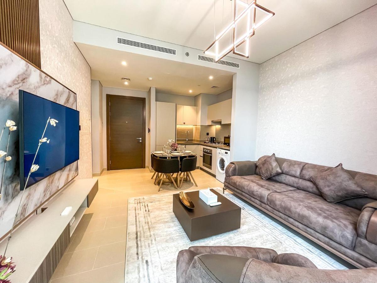 Stay By Latinem Luxury 1Br Holiday Home Cv A207 Near Burj Khalifa ドバイ エクステリア 写真